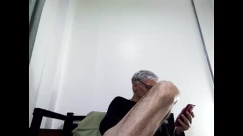 Snapshot of cucaio18 chatting on March 8, 1:34 pm BIG UNCUT HARD COCK online show from March 8, 1:34 pm