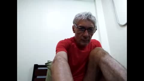 Snapshot of cucaio18 chatting on February 13, 1:48 pm BIG UNCUT HARD COCK online show from February 13, 1:48 pm