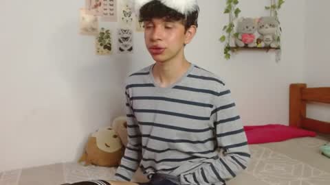 Cuddly online show from June 14, 1:46 pm