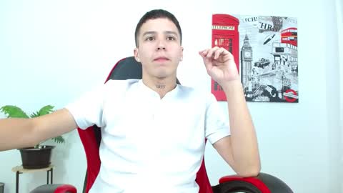 cumandres online show from November 6, 2:20 pm