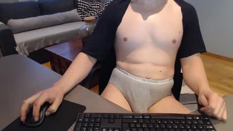 cumartist84 online show from February 11, 8:05 am