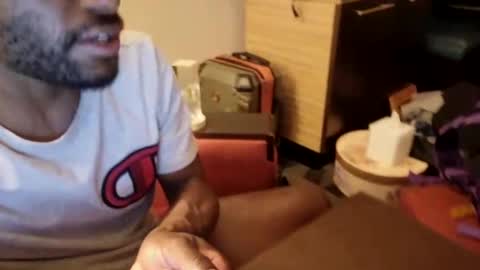 Buck black online show from September 23, 11:48 pm