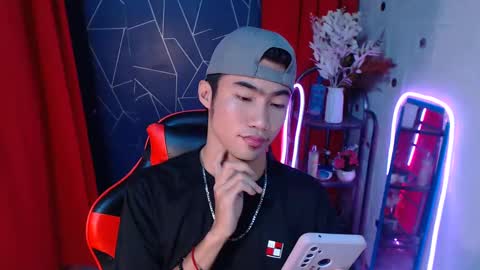 ask me online show from December 5, 6:24 pm