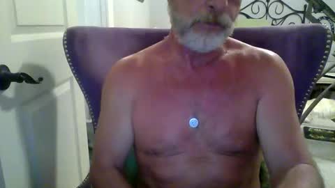 cumngetit910 online show from March 8, 2:26 am