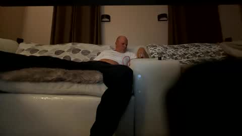 cumslowlyforu online show from March 8, 3:43 am