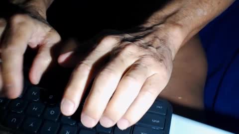 chattrbatr online show from February 4, 1:16 pm