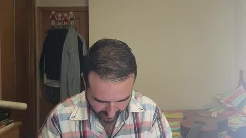 curiosillo1983 online show from October 29, 9:07 pm