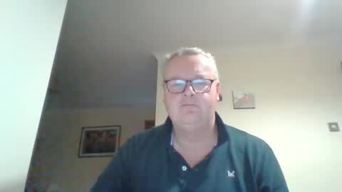 Snapshot of curiousax77 chatting on January 16, 8:54 am curiousax77 online show from January 16, 8:54 am