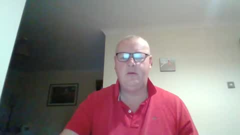 Snapshot of curiousax77 chatting on January 19, 8:07 am curiousax77 online show from January 19, 8:07 am