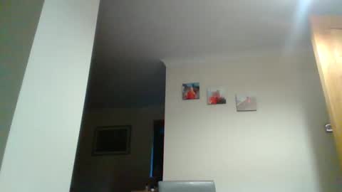 Snapshot of curiousax77 chatting on January 13, 4:30 pm curiousax77 online show from January 13, 4:30 pm