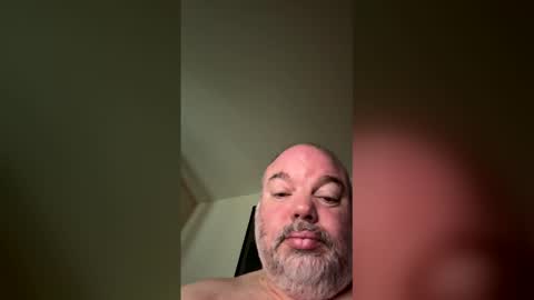 CuriousBate1 online show from May 28, 7:45 pm