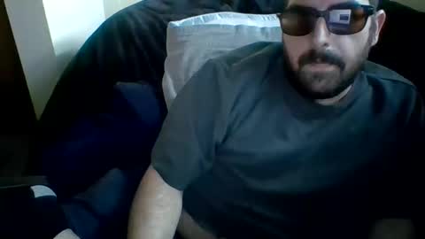 curiouser_guy online show from May 19, 9:59 am