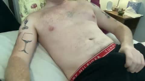 Snapshot of curiousmax18 chatting on February 17, 2:37 pm Maxx online show from February 17, 2:37 pm