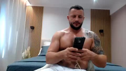 Cute Johny01 online show from June 17, 6:15 am