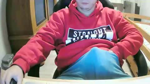 Cuteboy090 online show from September 25, 1:43 pm
