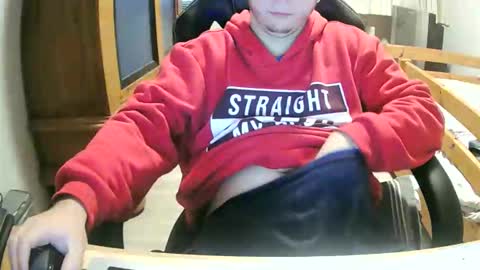 Cuteboy090 online show from October 14, 8:54 am