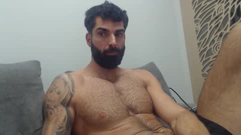 cuteeboy online show from November 30, 5:37 pm