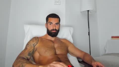 cuteeboy online show from September 9, 2:49 pm