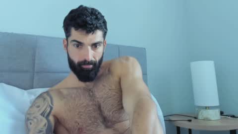 cuteeboy online show from January 4, 1:42 pm