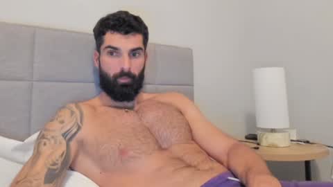 cuteeboy online show from January 4, 12:37 am