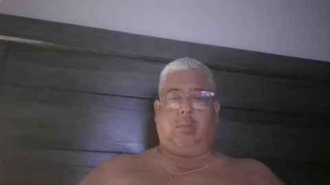 czar1974 online show from June 9, 2:13 am