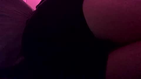 Snapshot of d710108 chatting on October 13, 3:01 am d710108 online show from October 13, 3:01 am