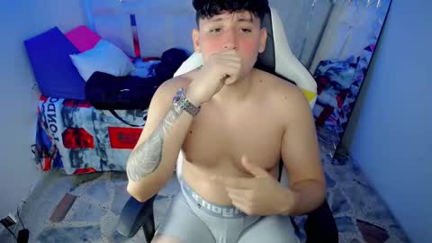 teddy online show from December 21, 3:47 am