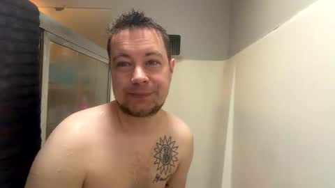 DaddyCam33 online show from April 3, 2:36 pm