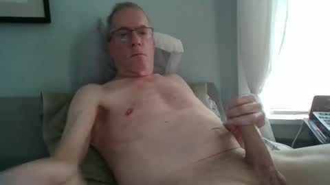daddyluvssmoothies online show from June 4, 5:41 pm