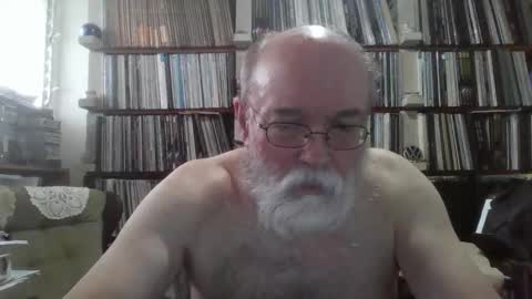 dadpigslut online show from December 26, 6:22 pm