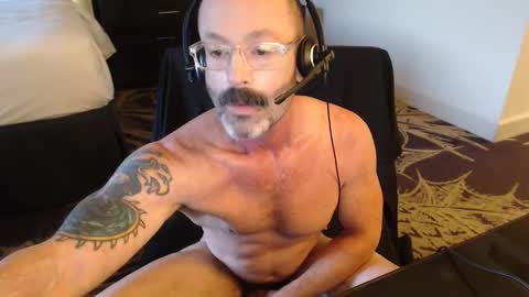 Call me Dad or Hound online show from November 1, 12:04 am