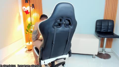 Allan Daf online show from December 5, 1:38 pm