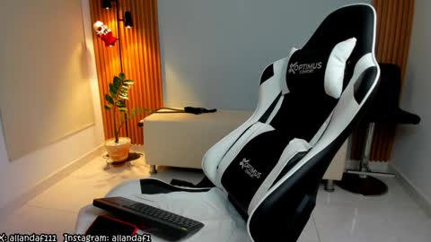 Allan Daf online show from December 6, 3:41 am