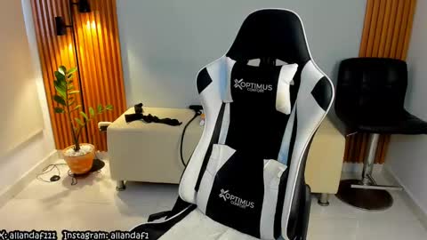 Allan Daf online show from February 23, 2:00 pm