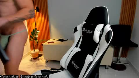 Allan Daf online show from December 8, 2:09 pm