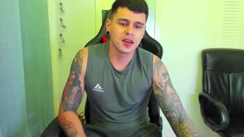 my name is Jhon and I live in colombia online show from October 3, 5:45 am