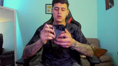 my name is Jhon and I live in colombia online show from December 18, 3:58 am