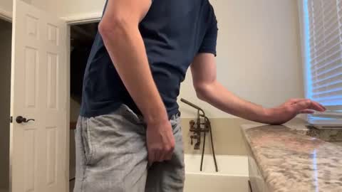 Snapshot of dallasjmg chatting on January 6, 6:10 pm dallasjmg online show from January 6, 6:10 pm