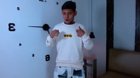 damar_felipe online show from October 28, 3:31 am