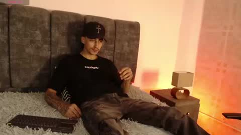 damian_acosta_ online show from July 8, 5:00 am