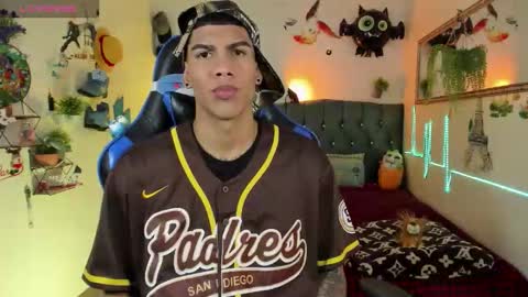 Damian online show from November 16, 3:30 am