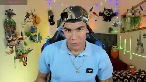 Damian online show from November 19, 3:06 am