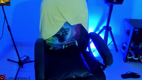 damian_tornerr online show from January 12, 10:30 am