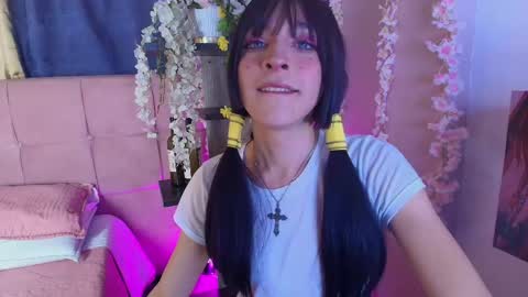Snapshot of damiian21_ chatting on September 27, 1:42 pm Damiian21 online show from September 27, 1:42 pm