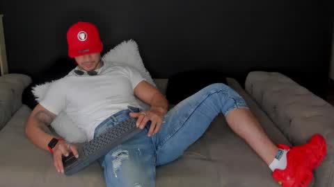 INSTAGRAM  DAMMIANMILLEROFICIAL online show from January 6, 5:28 pm