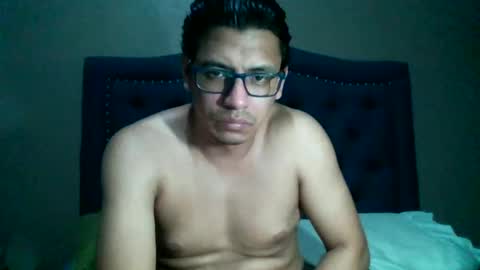 DamnSexy0102 online show from December 14, 6:13 am