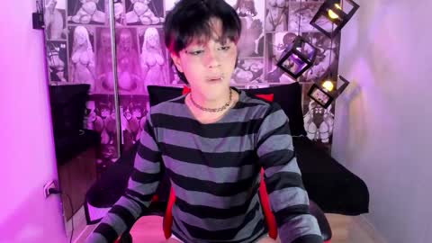 D A N online show from December 18, 1:01 am