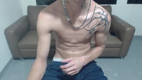Snapshot of dan_jonson15 chatting on September 12, 10:43 pm dan_jonson15 online show from September 12, 10:43 pm