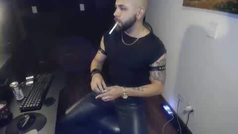 danbury online show from November 22, 11:26 pm