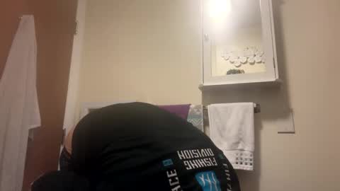 C2o7M3 online show from January 26, 1:15 pm